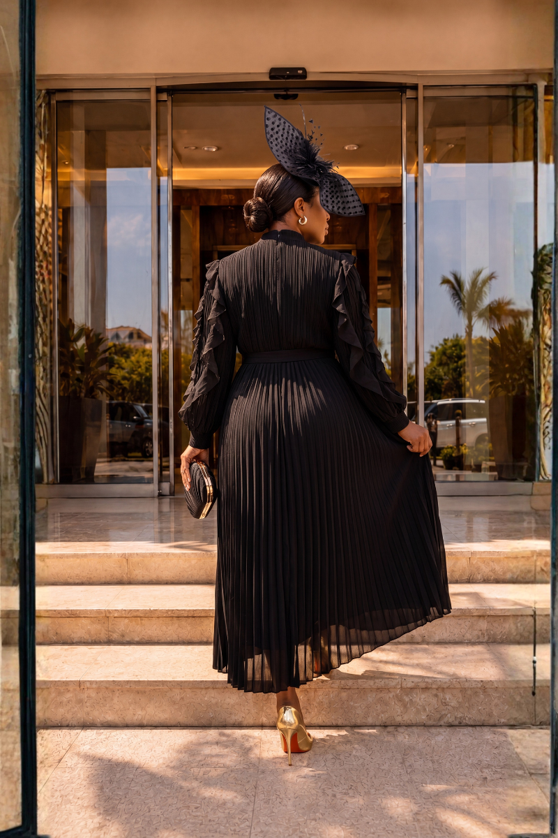 A RUFFLE MIDI DRESS/BLACK