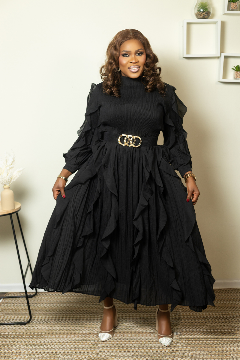 A RUFFLE MIDI DRESS/BLACK